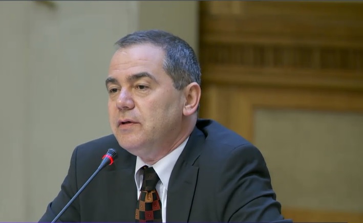 Vlad Alexandrescu: Sunt voci care spun ca s-ar putea prelungi sesiunea parlamentara