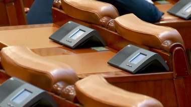 sistem electronic de vot in parlament_digi24