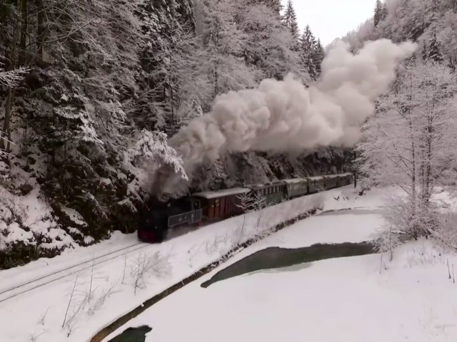 Video Călătoria Mocăniței Surprinsă In Imagini Impresionante