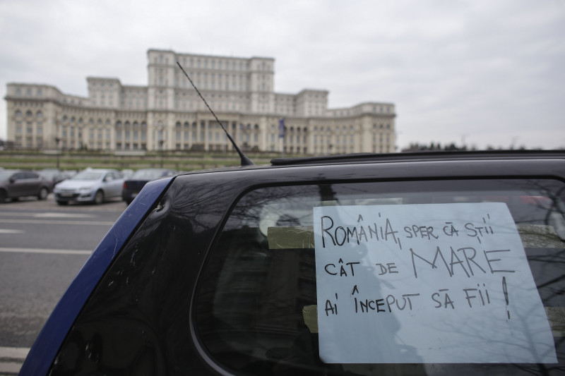 170314_PROTEST_PARLAMENT_ROTI_00_INQUAM_PHOTOS_Octav_Ganea_