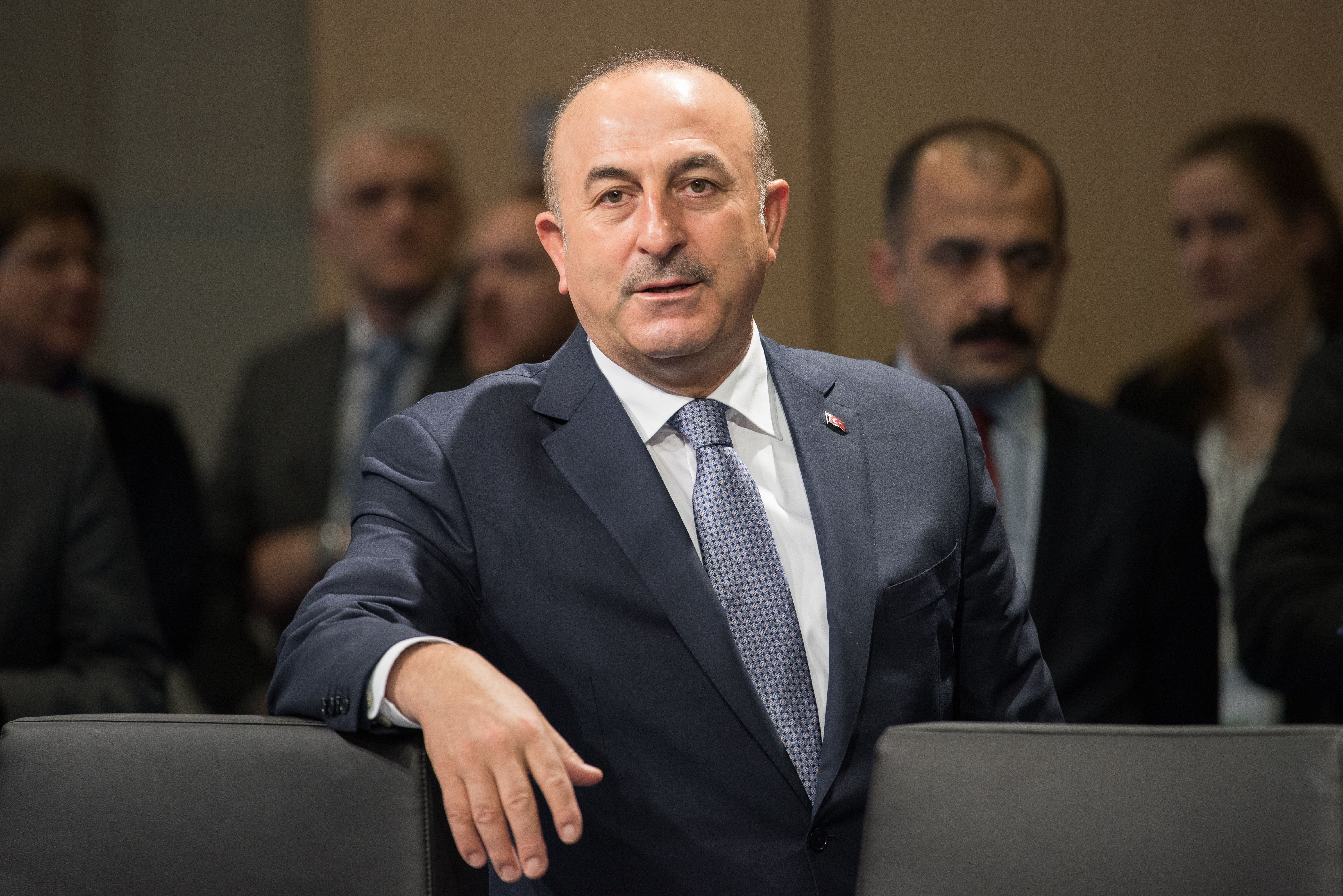 Turcia: Oligarhii ruşi pot continua să vină şi să facă afaceri în țara noastră. Nu participăm la sancțiuni