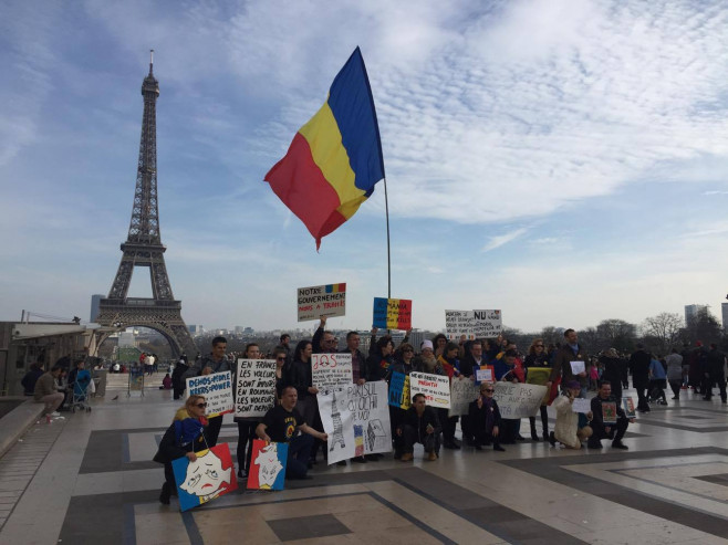 protest paris fb3