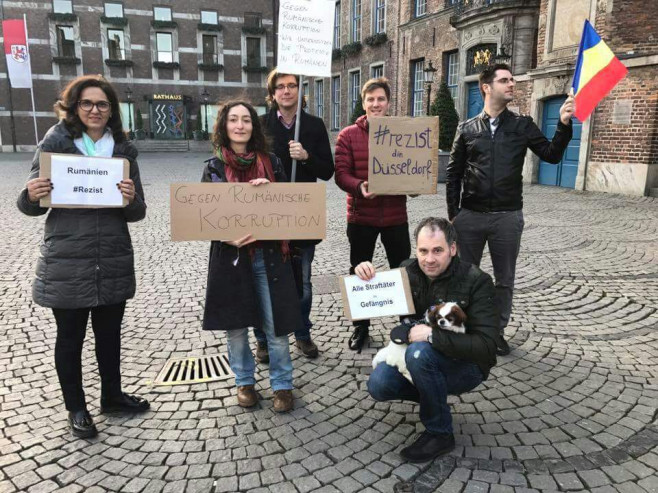 Protest Dusseldorf 120317 (1)