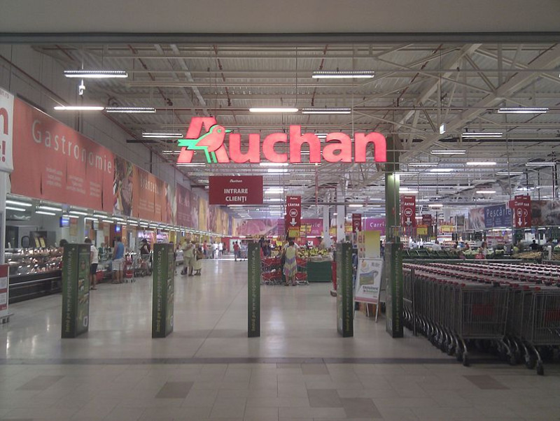 796px-Auchan_Hypermarket_in_Constanta,_Romania