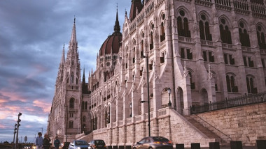 parlament budapesta - fb