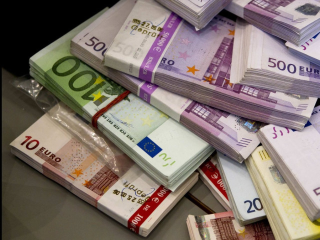 Eroarea bancară a mileniului: Un belgian a primit 2.000 de miliarde de euro în cont