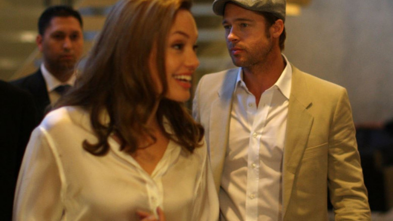 Angelina Jolie Brad Pitt GettyImages-76920820 crop