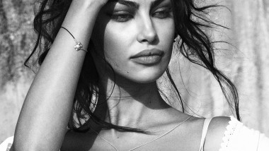 madalina-ghenea-101-700