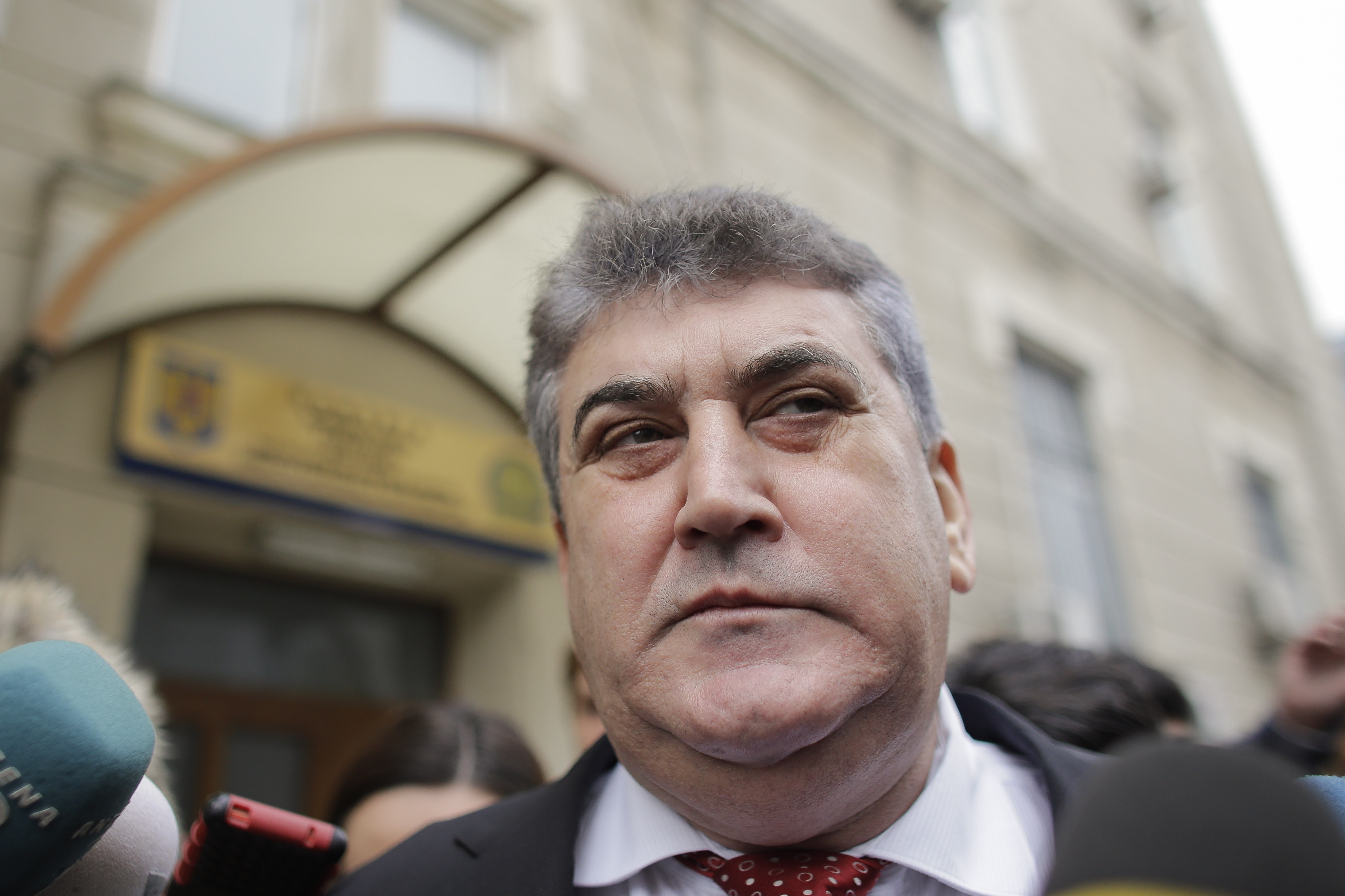 Gabriel Oprea, achitat definitiv în dosarul morții polițistului Bogdan Gigină