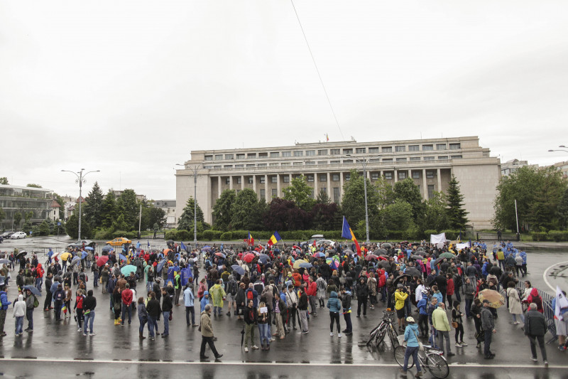 170507_PROTEST_REZIST_03_INQUAM_PHOTOS_Liviu_Florin_Albei