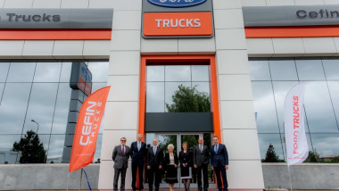 ford-trucks-inaugurare