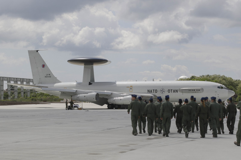 170515_AVION_AWACS_NATO_04_INQUAM_PHOTOS_Octav_Ganea