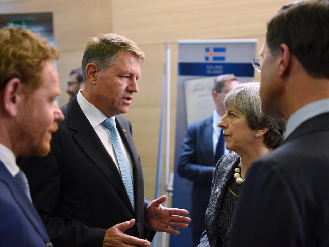 Iohannis, cină cu Theresa May şi liderii Olandei şi Belgiei