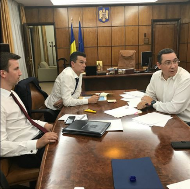 augustin jianu, sorin grindeanu si victor ponta_vpolitic (2)