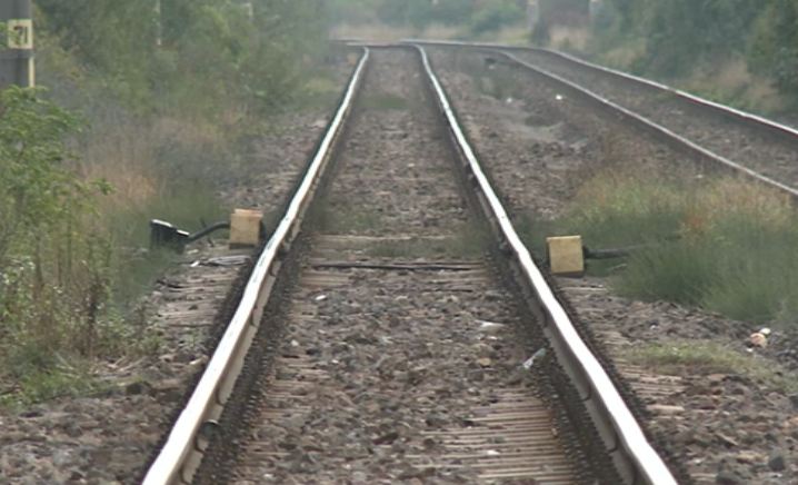 Două trenuri care transportau cereale s-au ciocnit în Vrancea