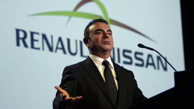 Nissan CEO Carlos Ghosn Addresses Automotive News World Congress