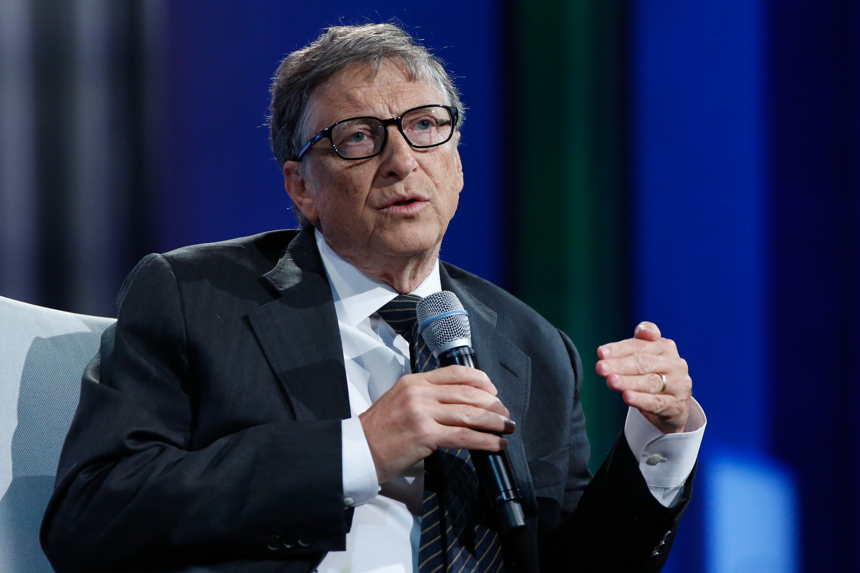 Bill Gates va investi 2 miliarde de dolari pentru a preveni schimbările climatice