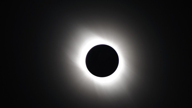 eclipsa solara totala