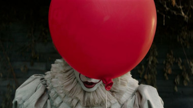 landscape-1490698212-it-movie-pennywise