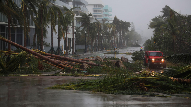 Powerful Hurricane Irma Slams Into Florida