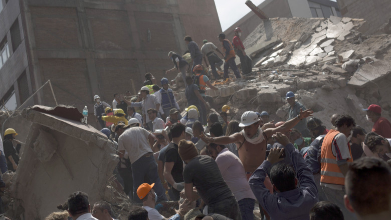 Earthquake Strikes Mexico City