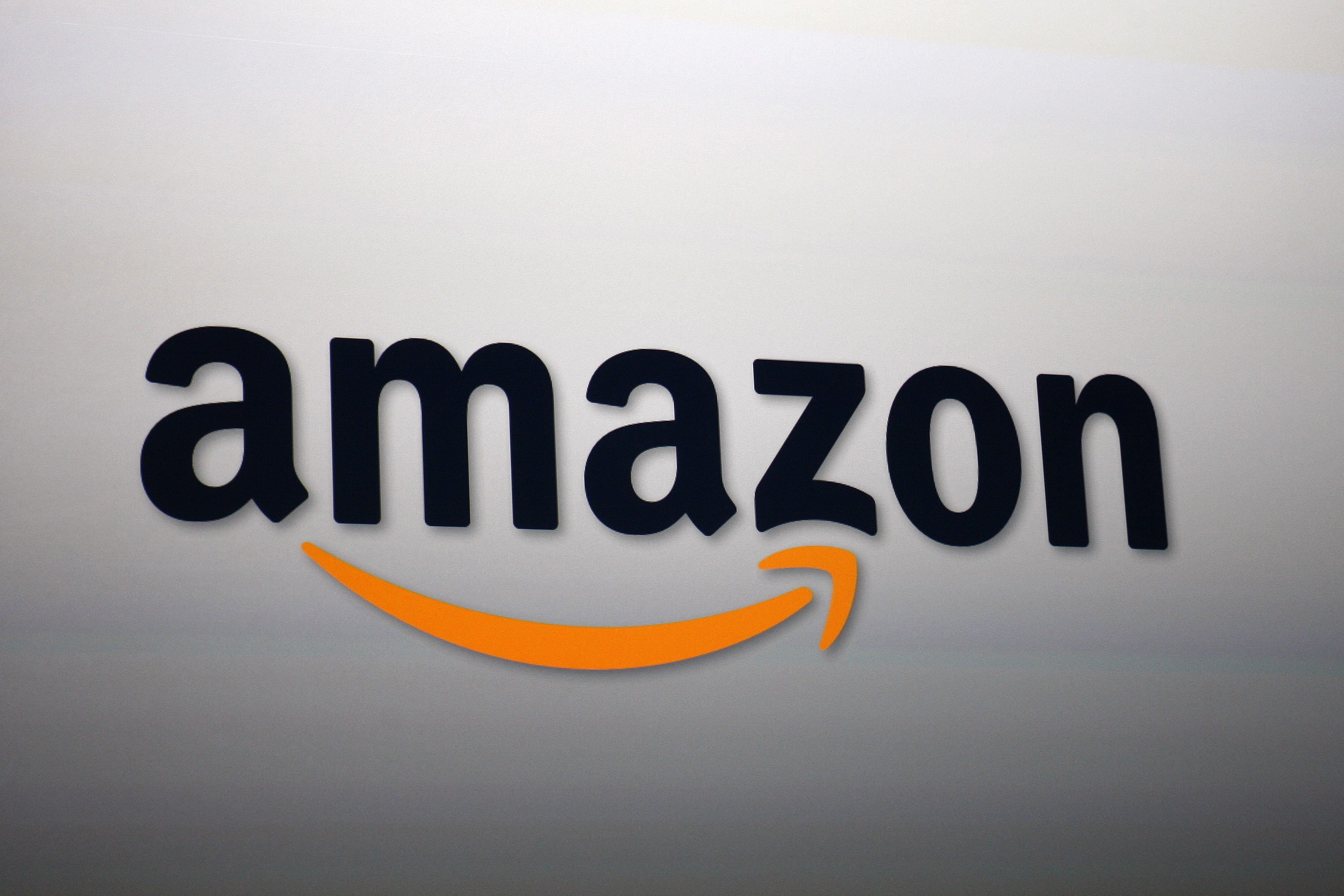 UE a lansat o investigaţie asupra activitaţilor Amazon. De ce este suspectata compania americana