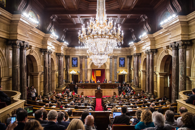 Catalan Parliament Votes To Start The Independence Process