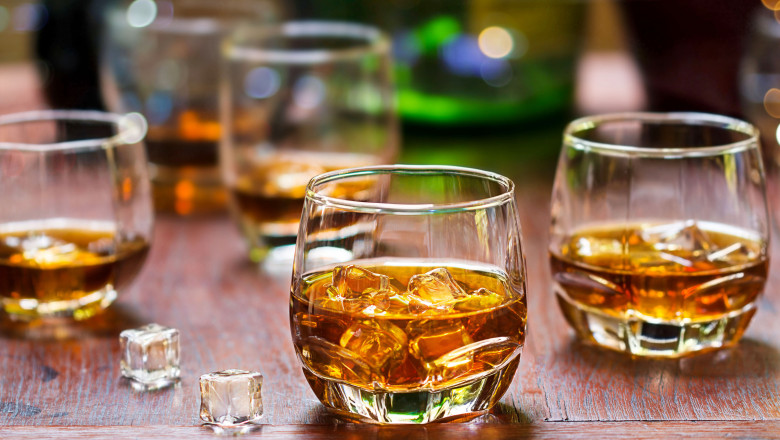 whiskey bautura alcool
