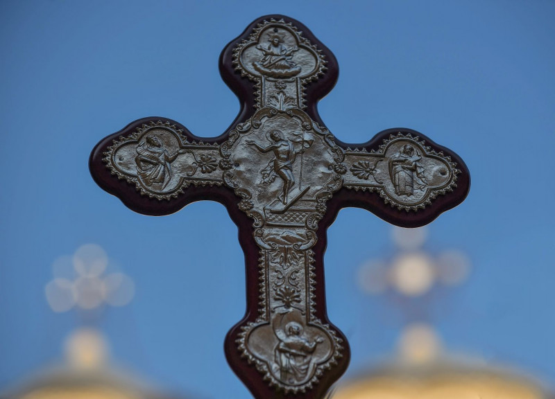 cruce, biserica, religie_basilica.ro