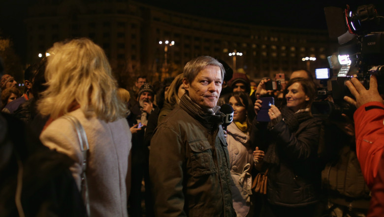 Ciolos la protest_InquamPhotos Octav Ganea (2)