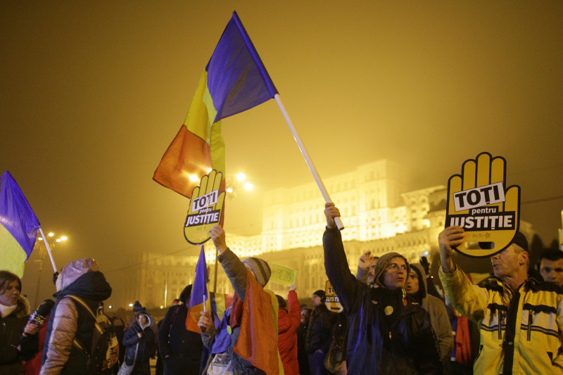 proteste 26 nov 2 - inquam ganea