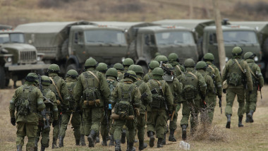 Militari ruși în detașați în Peninsula Crimeea.