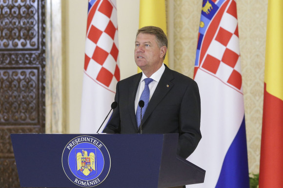 171002_CROATIA_COTROCENI_IOHANNIS - KOLINDA GRABAR-KITAROVIC 009_INQUAM_Photos_Octav_Ganea