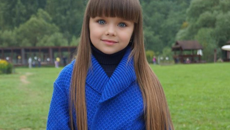 O fetiță de 6 ani, considerată "cea mai frumoasă", are peste 520....