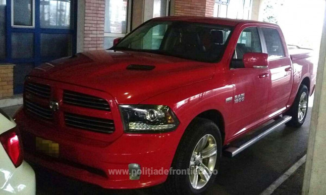 Dodge frontiera Bors1