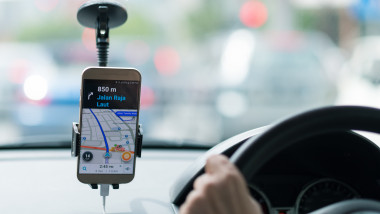 uber taxi masina