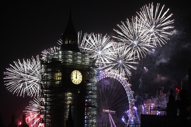Thousands Gather In London To Ring In 2018 With Firework Celebrations