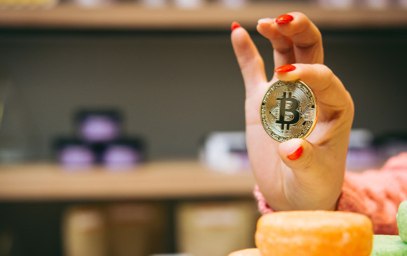 bitcoin shutterstock_770827588