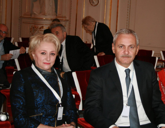 Viorica Dancila Liviu Dragnea Facebook2