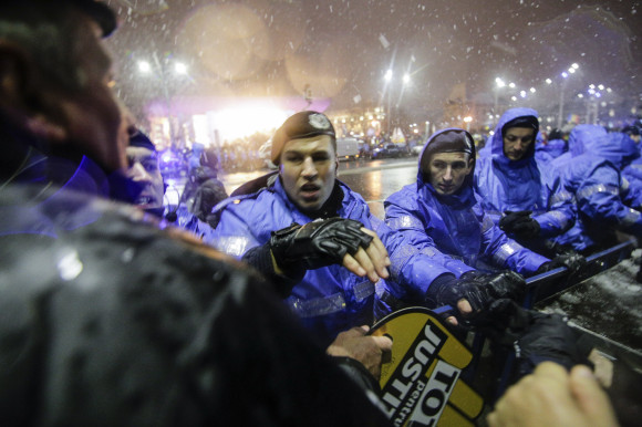 jandarm violent 180121_PROTEST_000_INQUAM_Photos_George_Calin