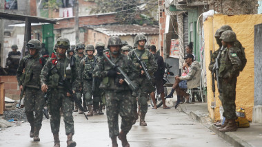 Brazilian Armed Forces Conduct Large Operation Against Rio Favela Gangs