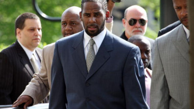 Jury Selection Begins In R. Kelly Child Pornography Trial