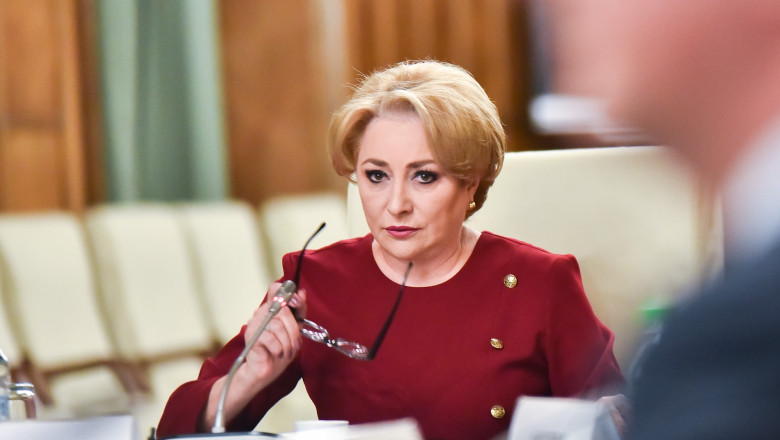 viorica dancila cu ochelari_gov ro