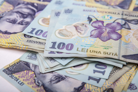 bancnote 100 de lei bani_shutterstock_431687935