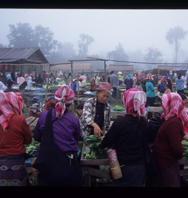 Muang-Sing-Market09.jpg