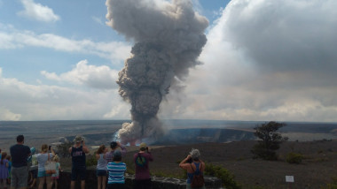 eruptie vulcan hawaii_twitter