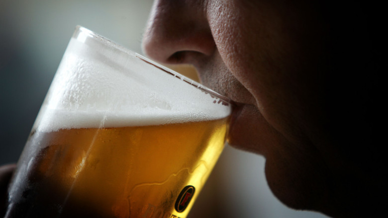 GBR: Binge Drinking Causes Health and Anti Social Concerns