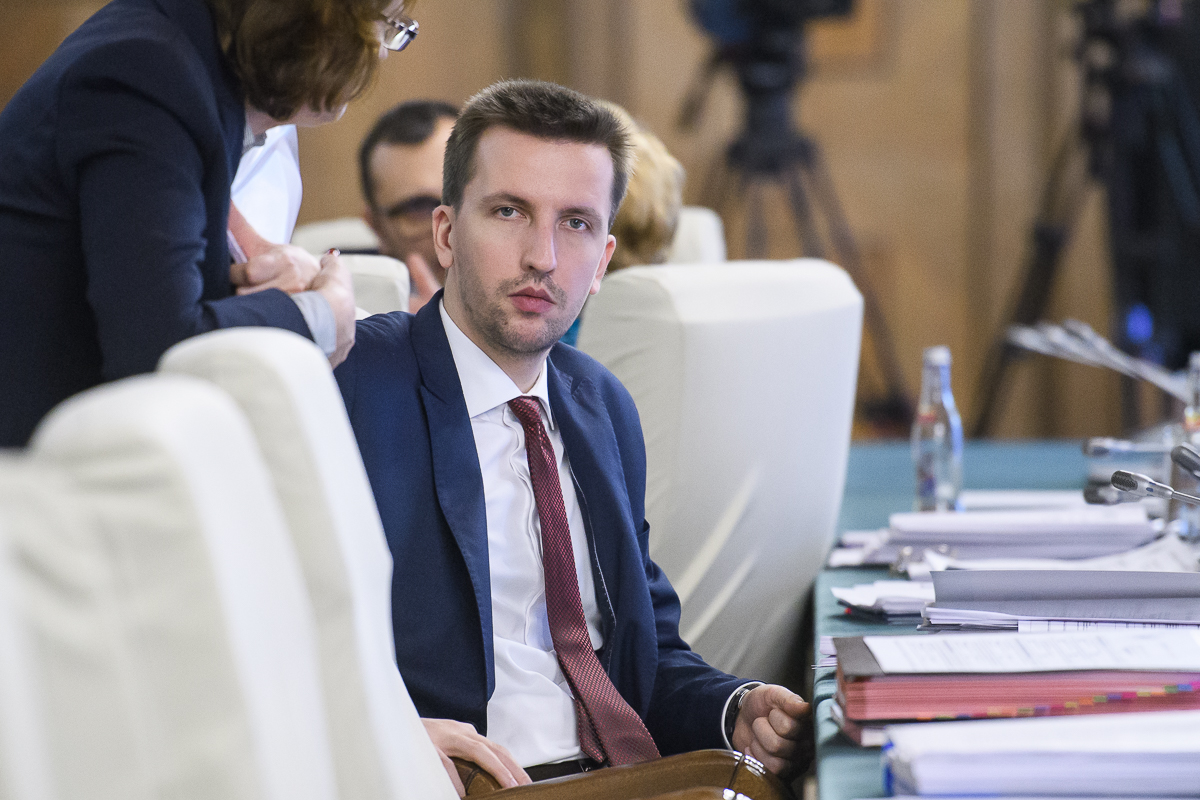 Un fost ministru in Guvernul Grindeanu intra in partidul lui Ponta