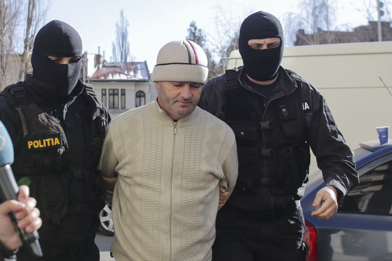 Fostul poliţist Eugen Stan a fost condamnat definitiv la 20 de ani de închisoare cu executare