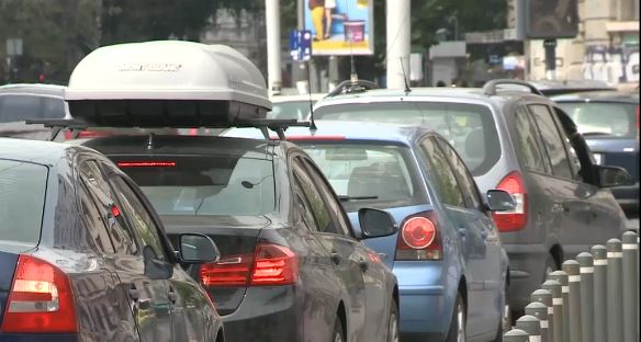 „Rabla 2025”. AFM transferă 45 de milioane de lei de la mașini electrice la cele cu motoare termice. Când se fac înscrierile